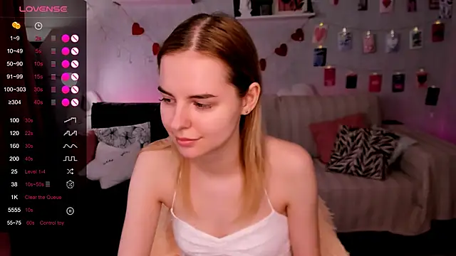 LillianShine online show from 05/29/26, 07:17