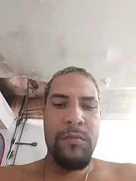 PauMolao85 online show from 12/20/25, 06:04