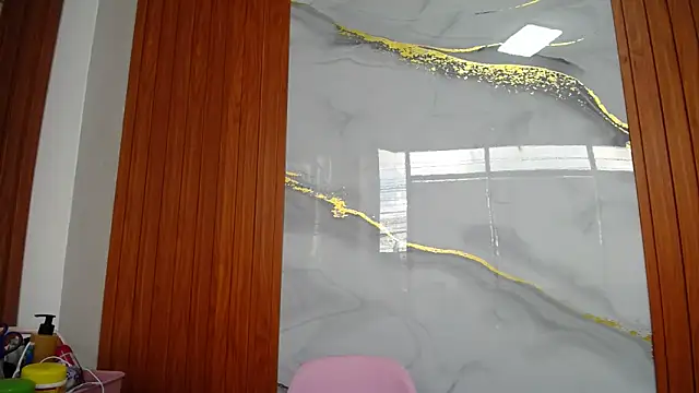 Manuela lara  online show from 03/19/26, 03:05