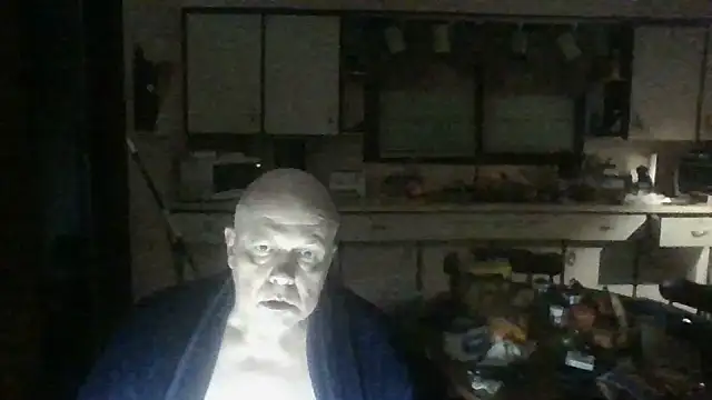 Snapshot of mapsterdaman chatting on 03/01/26, 10:50 mapsterdaman online show from 03/01/26, 10:50