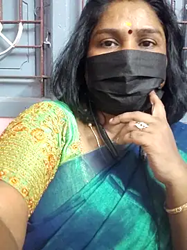 Snapshot of Tamil_Azhaghi25 chatting on 06/28/26, 06:47 Tamil Azhaghi25 online show from 06/28/26, 06:47