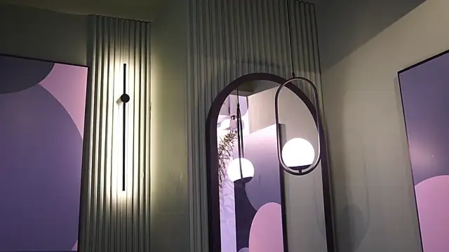 Tayler Kim online show from 10/03/25, 06:27