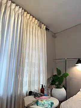 Snapshot of Tayler_Kim chatting on 02/17/26, 06:36 Tayler Kim online show from 02/17/26, 06:36