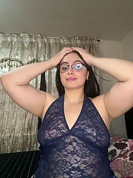 Tayler Kim online show from 04/24/26, 07:49