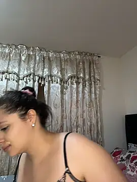 Tayler Kim online show from 06/07/26, 04:55