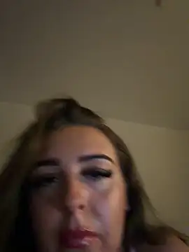 Snapshot of Lulumayxx chatting on 04/02/26, 10:29 Lulumayxx online show from 04/02/26, 10:29