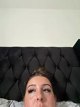Lulumayxx online show from 04/18/26, 04:44