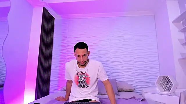 TyagoRoberts online show from 10/24/25, 12:56