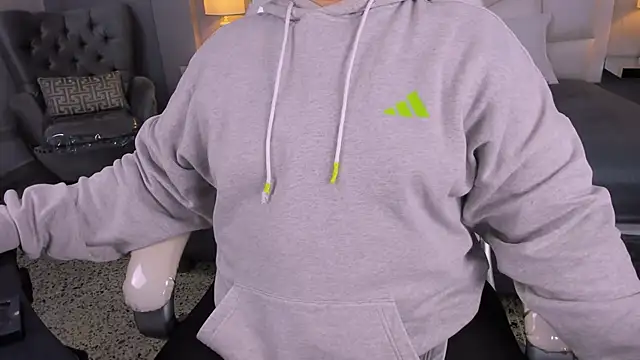 Miss Francheska online show from 02/05/26, 11:59