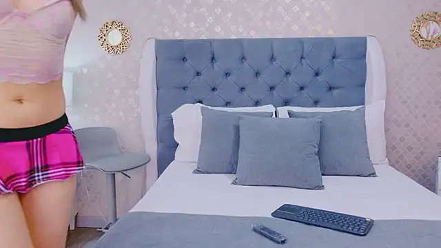 ZoeWilliis online show from 06/09/26, 12:39