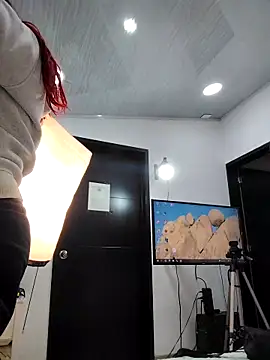 Snapshot of cherry_canndy_ chatting on 10/03/25, 09:39 cherry canndy  online show from 10/03/25, 09:39