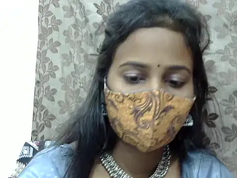 Hott Noor online show from 09/18/25, 03:03