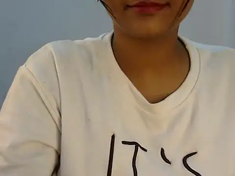 Hott Noor online show from 12/01/25, 08:25