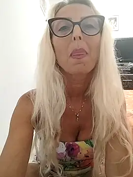  sexyBLONDE46  online show from 06/21/26, 06:54