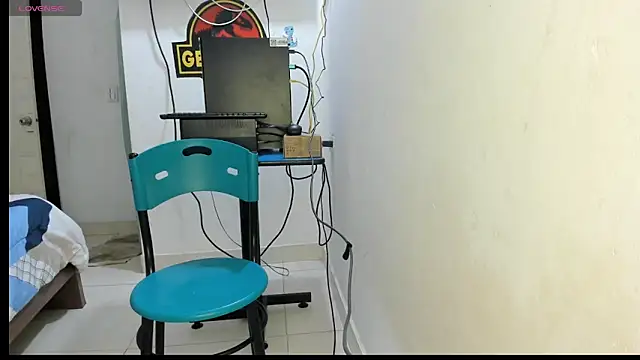 lunna noir online show from 10/07/25, 12:13