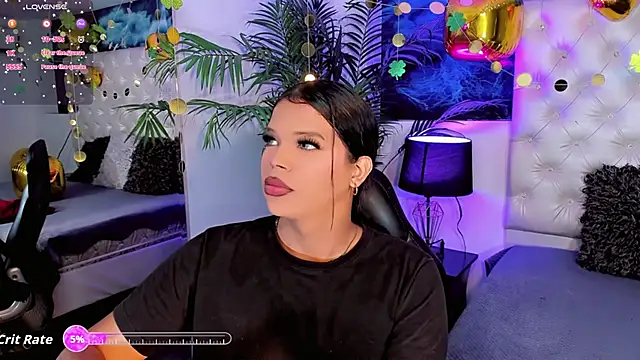 Valeria Swett  online show from 03/18/26, 11:41