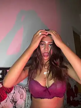 STRIP GLOW online show from 05/10/26, 05:07
