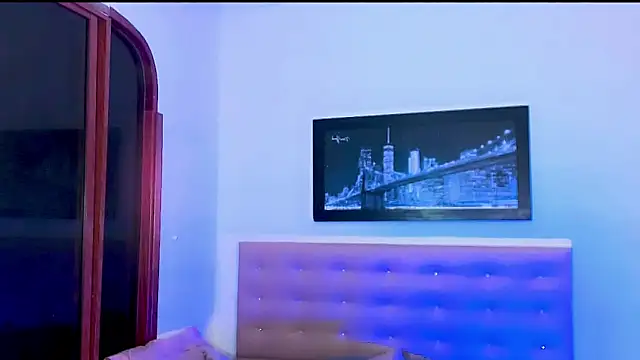 aura-monet online show from 12/14/25, 05:02