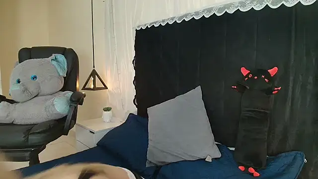 IvyBelle  online show from 02/12/26, 11:27