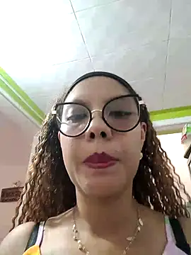 Snapshot of gigi1326 chatting on 02/12/26, 08:59 gigi1326 online show from 02/12/26, 08:59