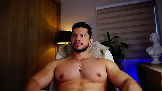 Erick Thompsonx online show from 10/02/25, 09:11