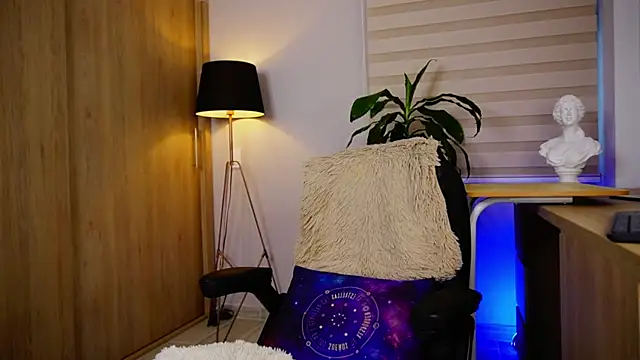 Erick Thompsonx online show from 11/27/25, 08:55