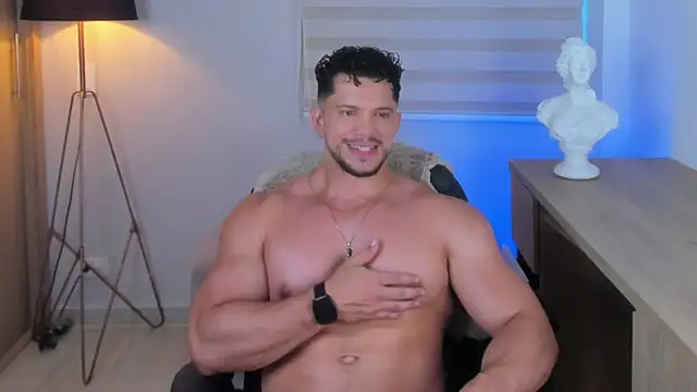 Snapshot of Erick_Thompsonx chatting on 04/15/26, 10:21 Erick Thompsonx online show from 04/15/26, 10:21