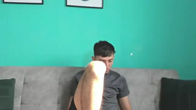 Maikol Ortiz online show from 02/14/26, 02:36