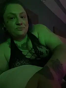 Snapshot of bbwbubbles77 chatting on 03/26/26, 08:09 bbwbubbles77 online show from 03/26/26, 08:09