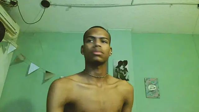 criss zuri online show from 09/20/25, 12:17