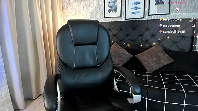 sophie  blare online show from 02/10/26, 07:07