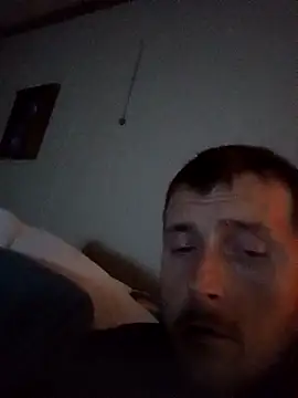 Snapshot of bigmemberDDD chatting on 10/07/25, 08:50 bigmemberDDD online show from 10/07/25, 08:50