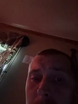 Snapshot of bigmemberDDD chatting on 10/30/25, 06:41 bigmemberDDD online show from 10/30/25, 06:41