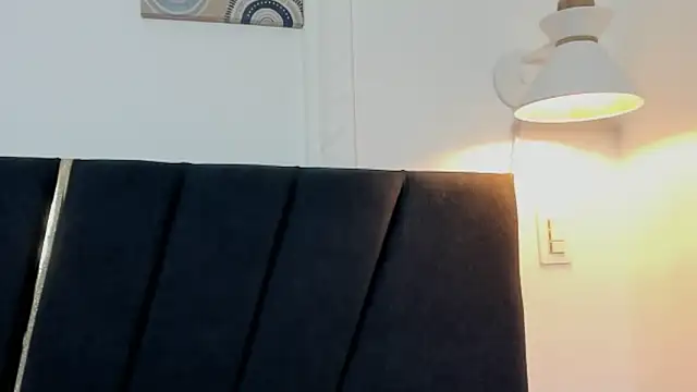 Snapshot of zeusapollofuck chatting on 09/24/25, 08:12 zeusapollofuck online show from 09/24/25, 08:12