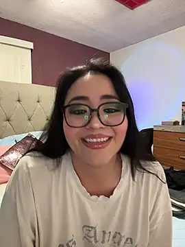 Snapshot of MyHoneyFrida chatting on 01/07/26, 04:26 MyHoneyFrida online show from 01/07/26, 04:26