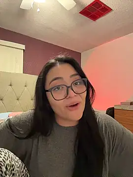 Snapshot of MyHoneyFrida chatting on 01/12/26, 05:34 MyHoneyFrida online show from 01/12/26, 05:34