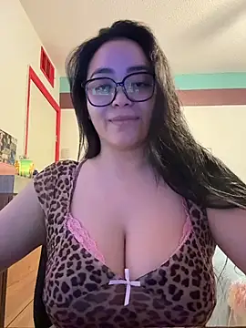 Snapshot of MyHoneyFrida chatting on 02/27/26, 06:02 MyHoneyFrida online show from 02/27/26, 06:02