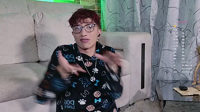 Snapshot of mhatias_ chatting on 02/25/26, 05:50 mhatias online show from 02/25/26, 05:50