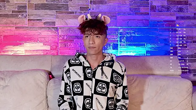 Snapshot of mhatias_ chatting on 03/07/26, 10:45 mhatias online show from 03/07/26, 10:45