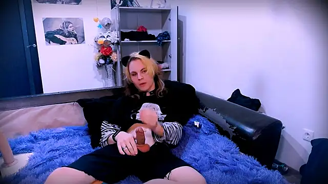 SparkyFerret online show from 09/29/25, 06:02