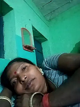Snapshot of Jivika_Jaiswal chatting on 10/14/25, 01:56 Jivika Jaiswal online show from 10/14/25, 01:56