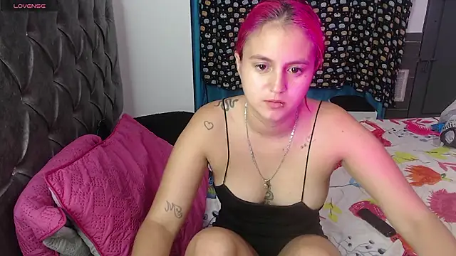 EmilyCoy  online show from 03/20/26, 06:40