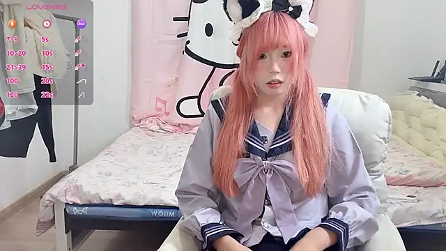 Snapshot of Angel77-Y chatting on 09/10/25, 01:44 Angel77-Y online show from 09/10/25, 01:44