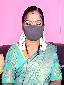 tamilammukuttyy online show from 09/28/25, 03:17