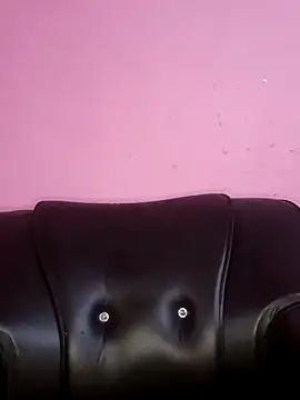 tamilammukuttyy online show from 10/14/25, 02:23