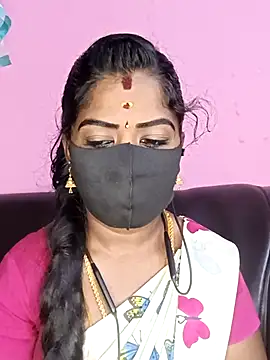 Snapshot of tamilammukuttyy chatting on 03/21/26, 12:48 tamilammukuttyy online show from 03/21/26, 12:48