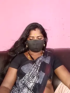 Snapshot of tamilammukuttyy chatting on 03/23/26, 04:27 tamilammukuttyy online show from 03/23/26, 04:27