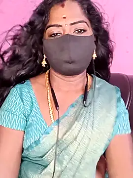 Snapshot of tamilammukuttyy chatting on 03/23/26, 11:53 tamilammukuttyy online show from 03/23/26, 11:53