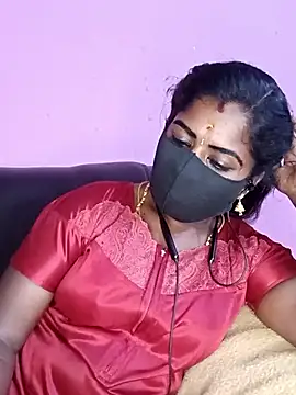 Snapshot of tamilammukuttyy chatting on 03/29/26, 05:57 tamilammukuttyy online show from 03/29/26, 05:57