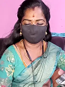 Snapshot of tamilammukuttyy chatting on 04/05/26, 04:04 tamilammukuttyy online show from 04/05/26, 04:04